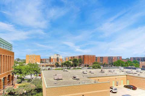 Tiny photo for 750 Pearson Street #407, Des Plaines, IL 60016 (MLS # 12718330)