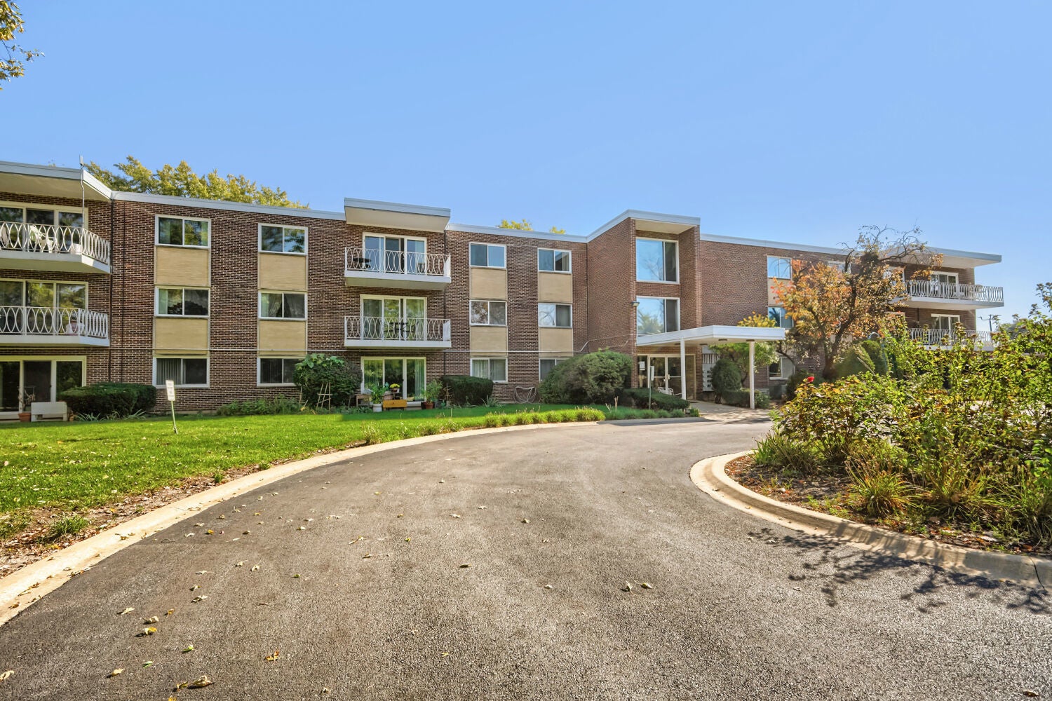 200 Deborah Lane 6B