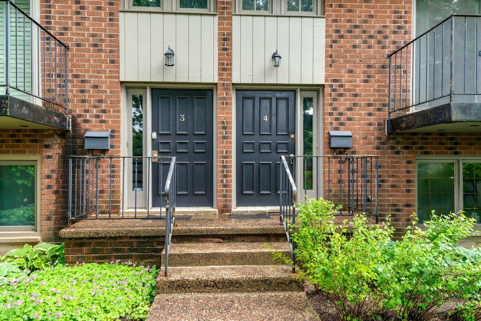 1111 S Waukegan Road 4