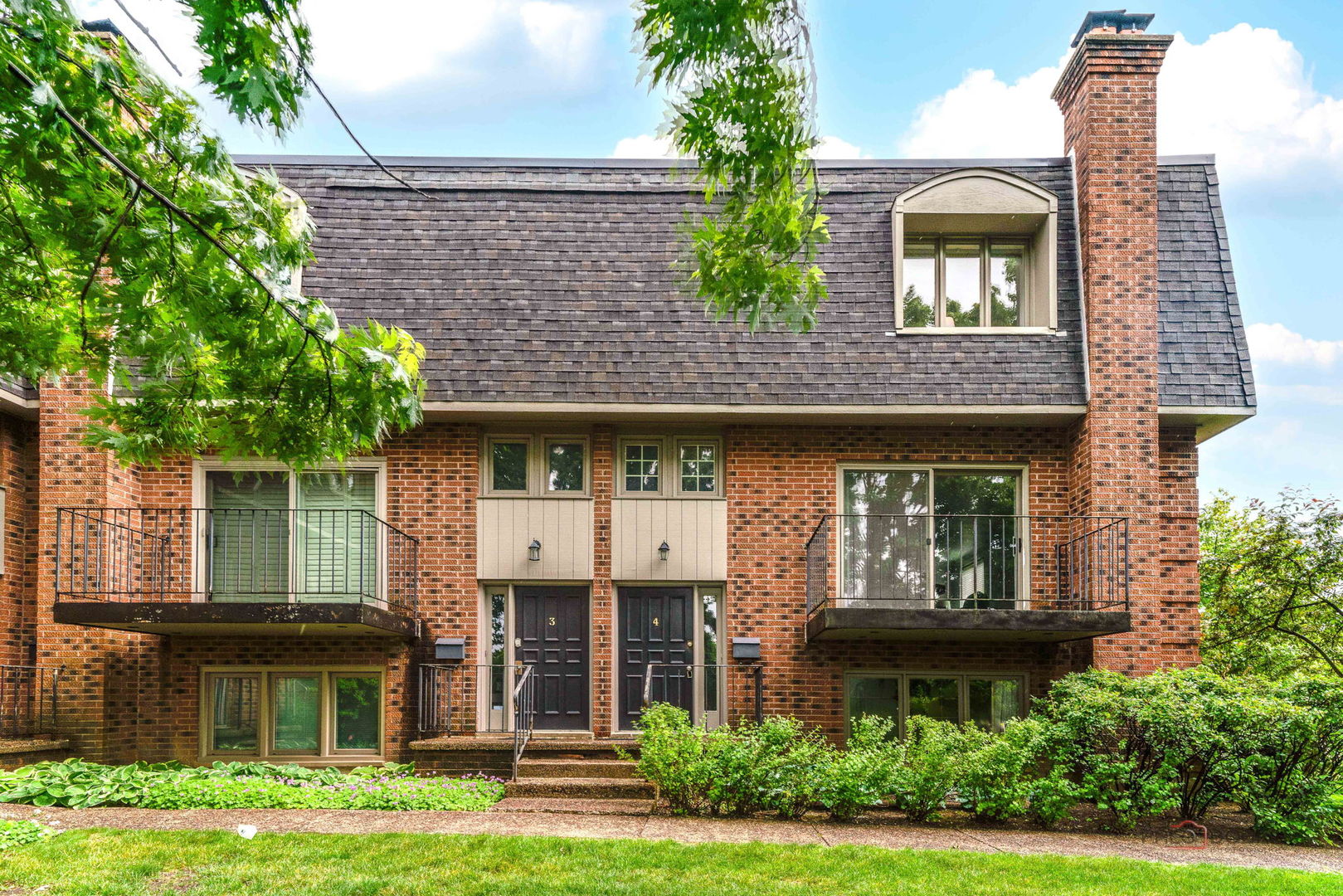 1111 S Waukegan Road 4