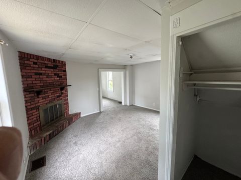 Tiny photo for 2320 W GARDEN Street, Peoria, IL 61602 (MLS # 12514980)