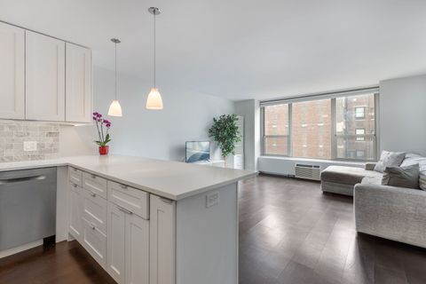 Tiny photo for 1550 N LAKE SHORE Drive #16D, Chicago, IL 60610 (MLS # 12581138)