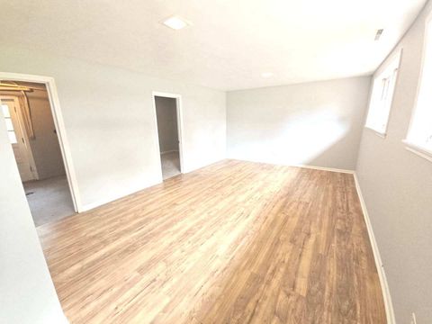 Tiny photo for 827 Balmoral Drive, East Dundee, IL 60118 (MLS # 12482049)