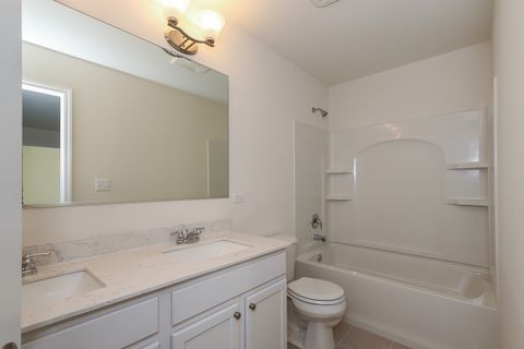 Tiny photo for 516 Endicott Road, South Elgin, IL 60177 (MLS # 12477930)