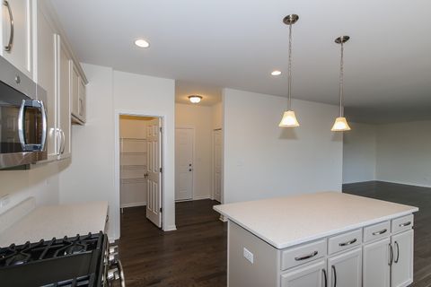 Tiny photo for 516 Endicott Road, South Elgin, IL 60177 (MLS # 12477930)