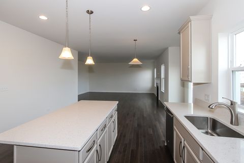 Tiny photo for 516 Endicott Road, South Elgin, IL 60177 (MLS # 12477930)