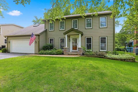 Photo of 2528 Sun Valley Road, Lisle, IL 60532 (MLS # 12682201)