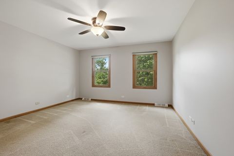 Tiny photo for 2528 Sun Valley Road, Lisle, IL 60532 (MLS # 12682201)