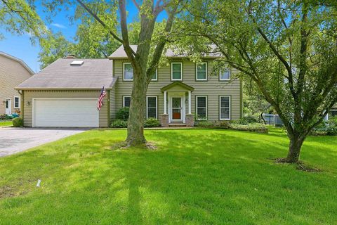 Tiny photo for 2528 Sun Valley Road, Lisle, IL 60532 (MLS # 12682201)
