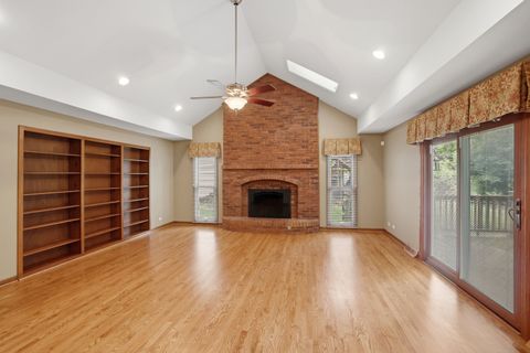 Tiny photo for 2528 Sun Valley Road, Lisle, IL 60532 (MLS # 12682201)