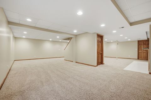 Tiny photo for 2528 Sun Valley Road, Lisle, IL 60532 (MLS # 12682201)