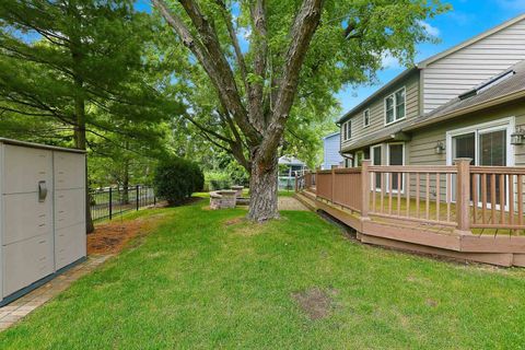 Tiny photo for 2528 Sun Valley Road, Lisle, IL 60532 (MLS # 12682201)