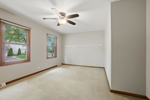 Tiny photo for 2528 Sun Valley Road, Lisle, IL 60532 (MLS # 12682201)