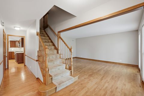 Tiny photo for 2528 Sun Valley Road, Lisle, IL 60532 (MLS # 12682201)