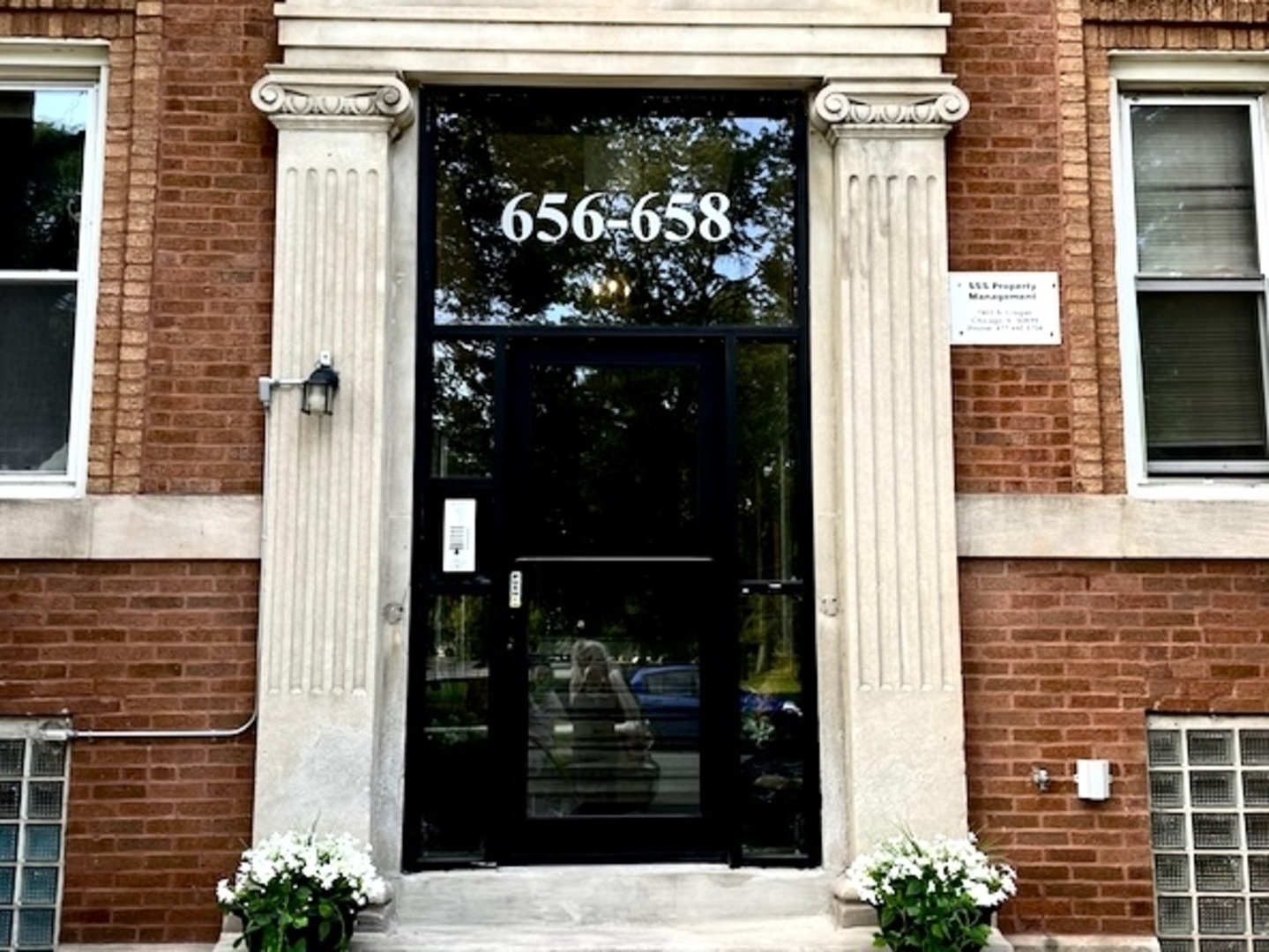 656-58 E 51st Street