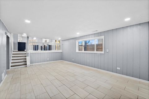 Tiny photo for 18227 OLDE FARM Road, Lansing, IL 60438 (MLS # 12461891)