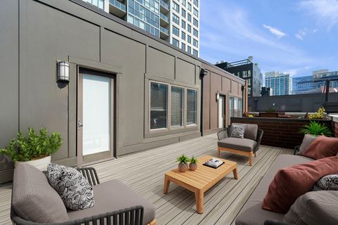 Tiny photo for 460 W Superior Street #7, Chicago, IL 60654 (MLS # 12460900)