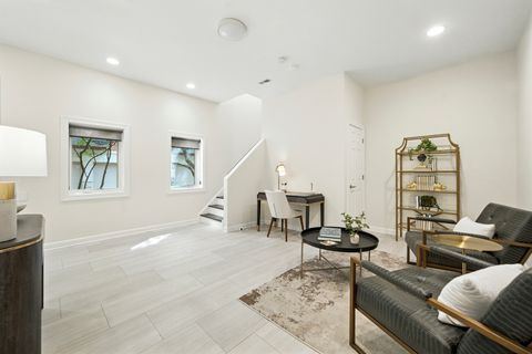 Tiny photo for 460 W Superior Street #7, Chicago, IL 60654 (MLS # 12460900)