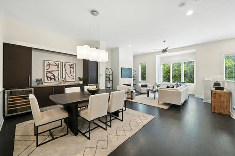 Tiny photo for 460 W Superior Street #7, Chicago, IL 60654 (MLS # 12460900)