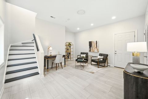 Tiny photo for 460 W Superior Street #7, Chicago, IL 60654 (MLS # 12460900)