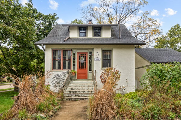 3 CENTER ST, ALGONQUIN, IL 60102 - Image a167fa2bb75d5ec96924aed95d026f34/2177447277