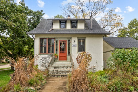 Photo of 3 Center Street, Algonquin, IL 60102 (MLS # 12761806)