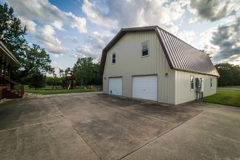 Tiny photo for 4789 Leghorn Road, Clinton, IL 61727 (MLS # 12461532)