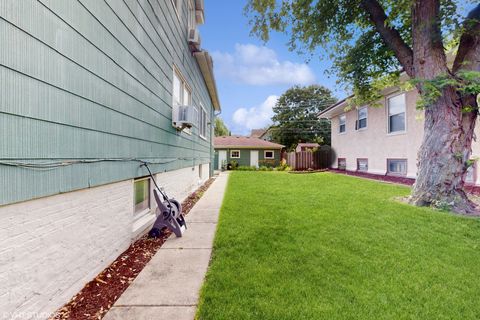 Tiny photo for 442 Hannah Avenue, Forest Park, IL 60130 (MLS # 12471892)