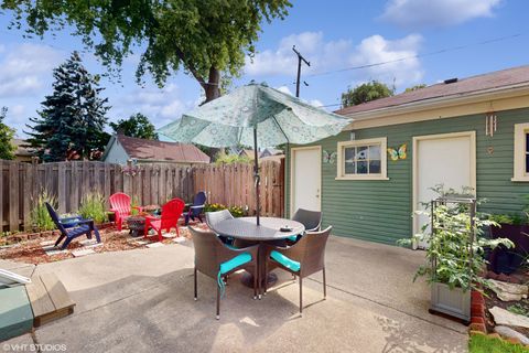 Tiny photo for 442 Hannah Avenue, Forest Park, IL 60130 (MLS # 12471892)