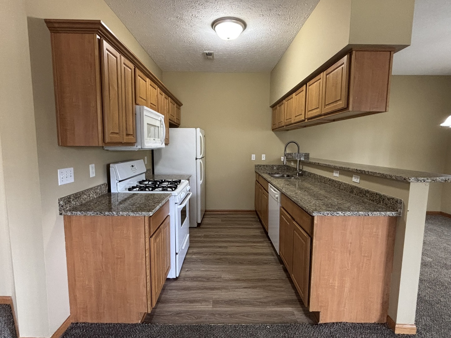 583 CLAYTON Circle MA
