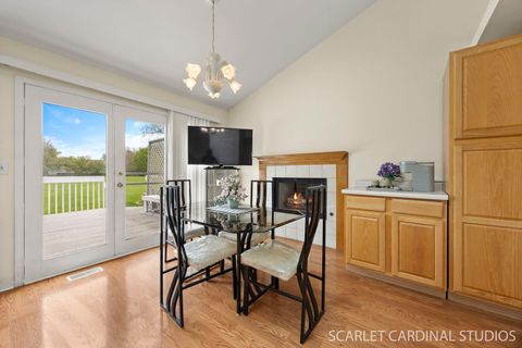 Tiny photo for Naperville, IL 60563 (MLS # 12618951)