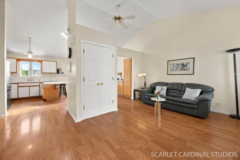 Tiny photo for Naperville, IL 60563 (MLS # 12618951)