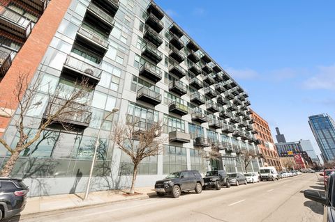 1224 W Van Buren Avenue 416 Chicago IL 60607