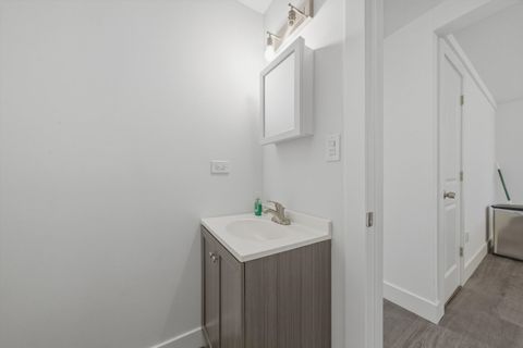 Tiny photo for 528 Charlotte Avenue, Crystal Lake, IL 60014 (MLS # 12590632)