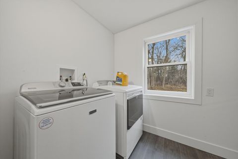 Tiny photo for 528 Charlotte Avenue, Crystal Lake, IL 60014 (MLS # 12590632)