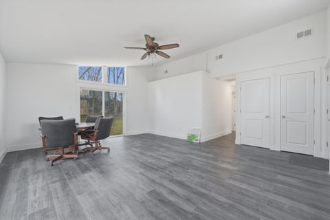 Tiny photo for 528 Charlotte Avenue, Crystal Lake, IL 60014 (MLS # 12590632)