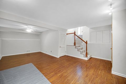 Tiny photo for 960 NORMAN Drive, Hoffman Estates, IL 60192 (MLS # 12519572)