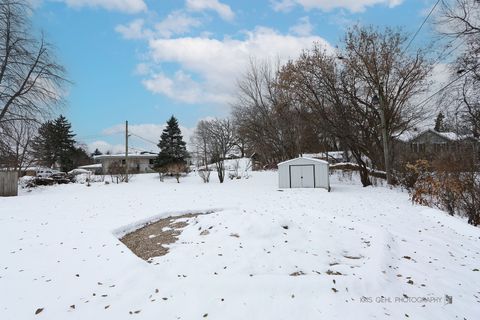 Tiny photo for 1007 Oeffling Drive, McHenry, IL 60051 (MLS # 12531786)