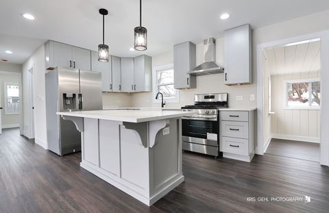 Tiny photo for 1007 Oeffling Drive, McHenry, IL 60051 (MLS # 12531786)