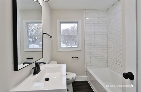 Tiny photo for 1007 Oeffling Drive, McHenry, IL 60051 (MLS # 12531786)