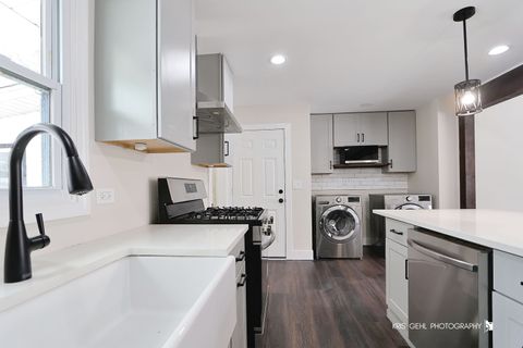 Tiny photo for 1007 Oeffling Drive, McHenry, IL 60051 (MLS # 12531786)