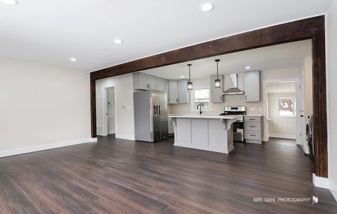 Tiny photo for 1007 Oeffling Drive, McHenry, IL 60051 (MLS # 12531786)