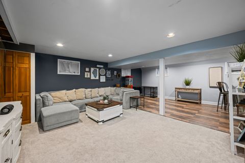 Tiny photo for 250 Roslara Court, Bartlett, IL 60103 (MLS # 12469896)
