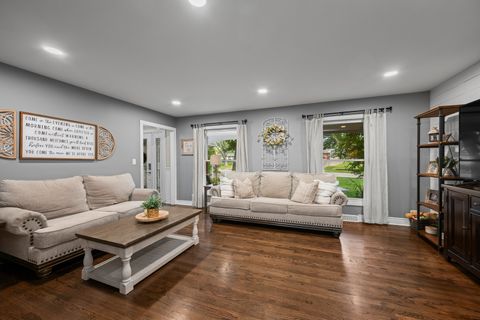 Tiny photo for 250 Roslara Court, Bartlett, IL 60103 (MLS # 12469896)