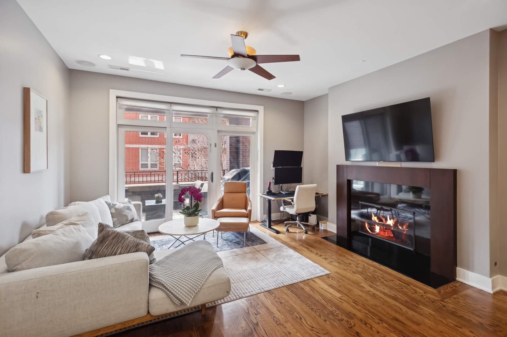 1242 W Jackson Boulevard 2W