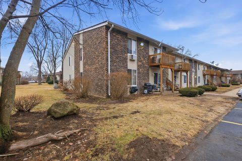 Tiny photo for 2300 Light Road #202, Oswego, IL 60543 (MLS # 12585711)