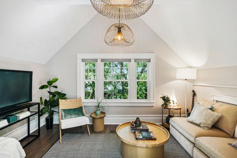 Tiny photo for 1441 W Cullom Avenue, Chicago, IL 60613 (MLS # 12458946)