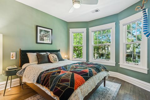 Tiny photo for 1441 W Cullom Avenue, Chicago, IL 60613 (MLS # 12458946)