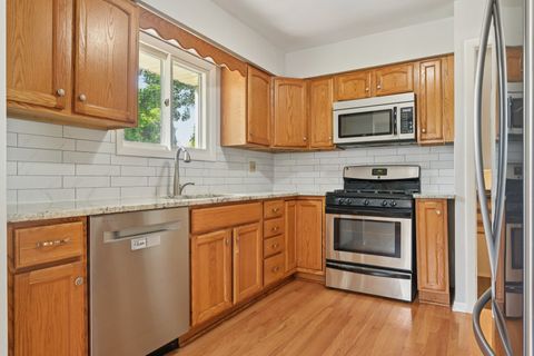 Tiny photo for 1529 Rita Avenue, St. Charles, IL 60174 (MLS # 12467386)