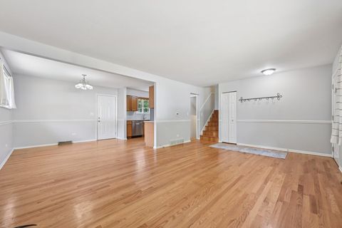 Tiny photo for 1529 Rita Avenue, St. Charles, IL 60174 (MLS # 12467386)